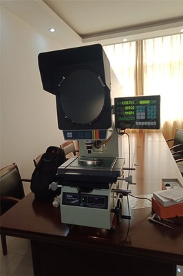 CPJ-3020A 萬豪投影測量儀（反像型）全面解析 精密測量領域的高效工具