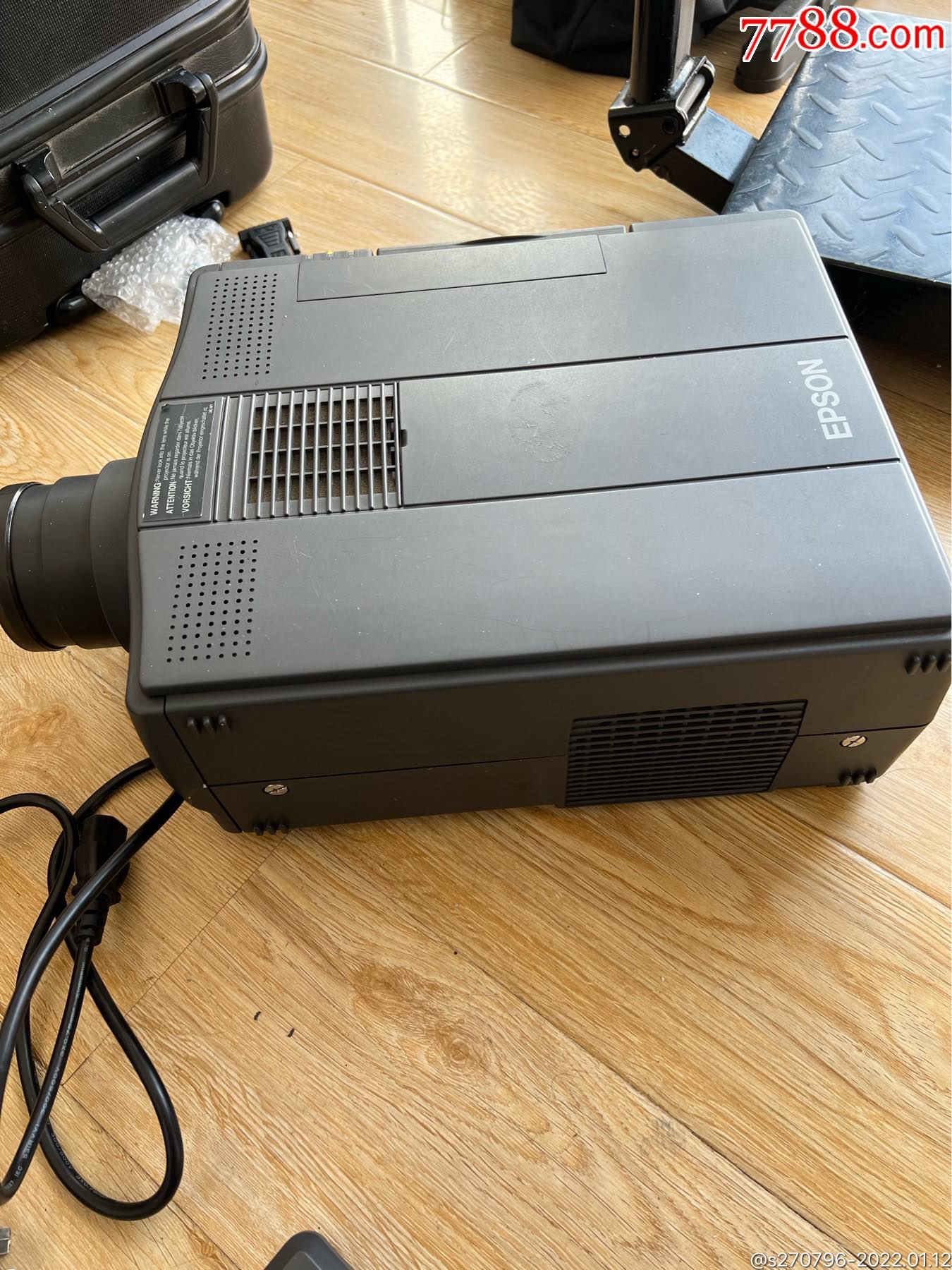 epson愛(ài)普生投影儀老古董投影儀